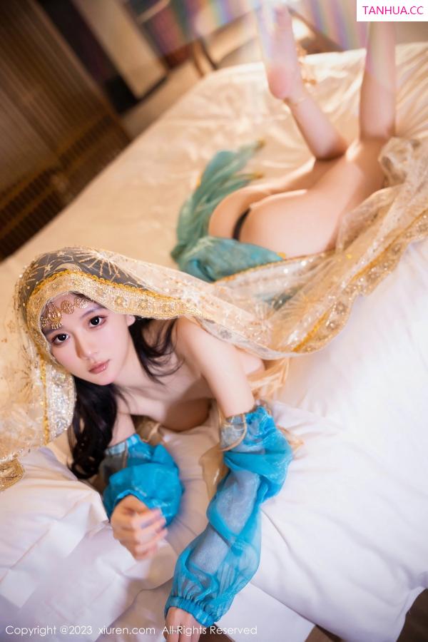   [XiuRen]高清写真图 2023.10.07 No.7469 幼幼 西域舞娘 美腿第75张图片